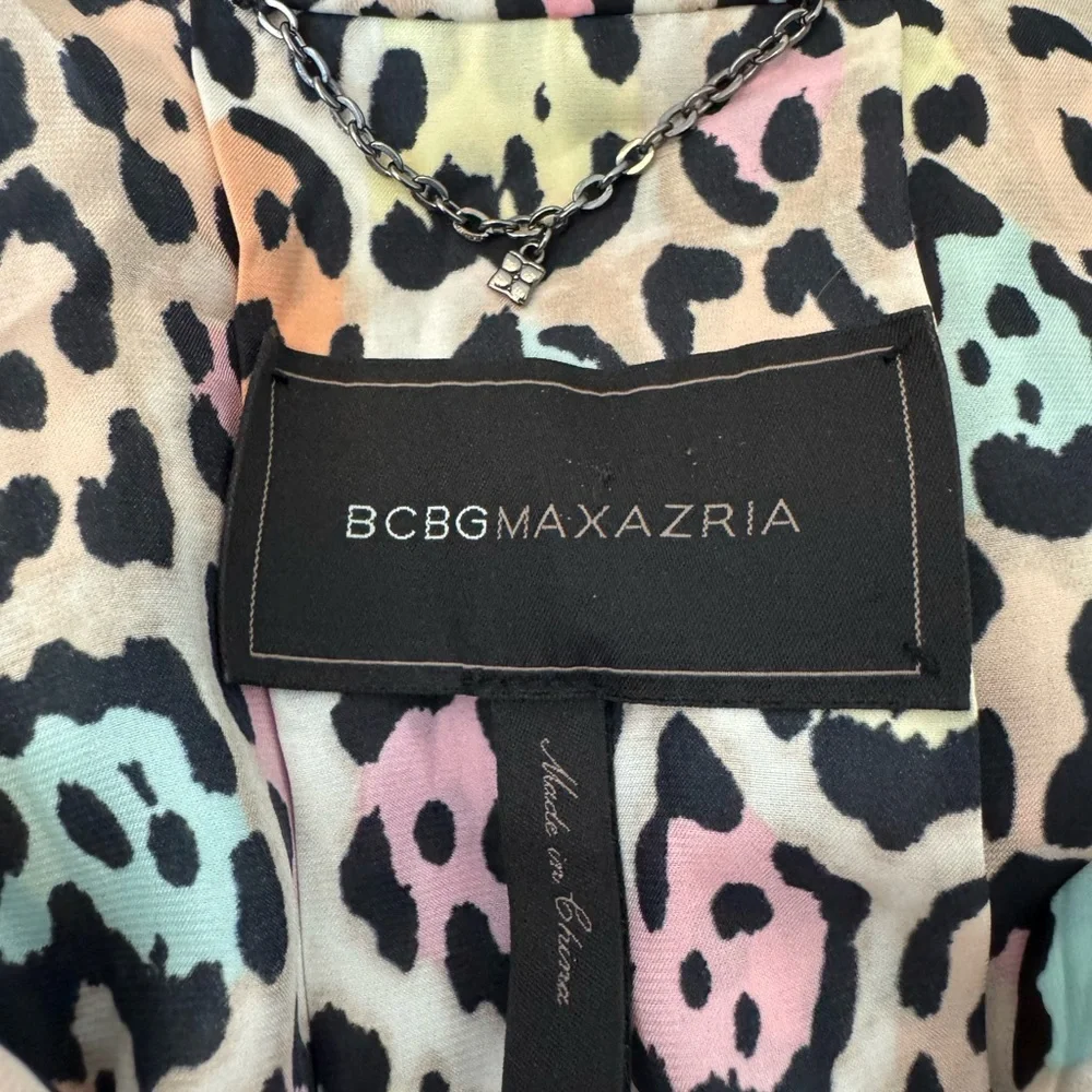 BCBGMaxAzria make statement